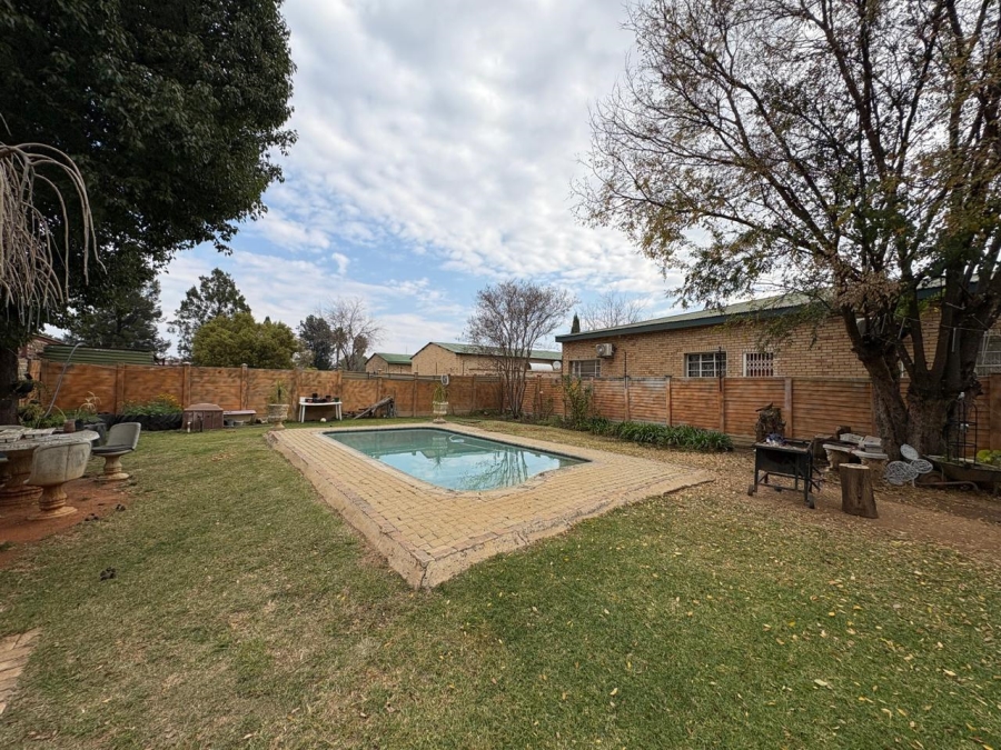 3 Bedroom Property for Sale in Wolmaransstad North West